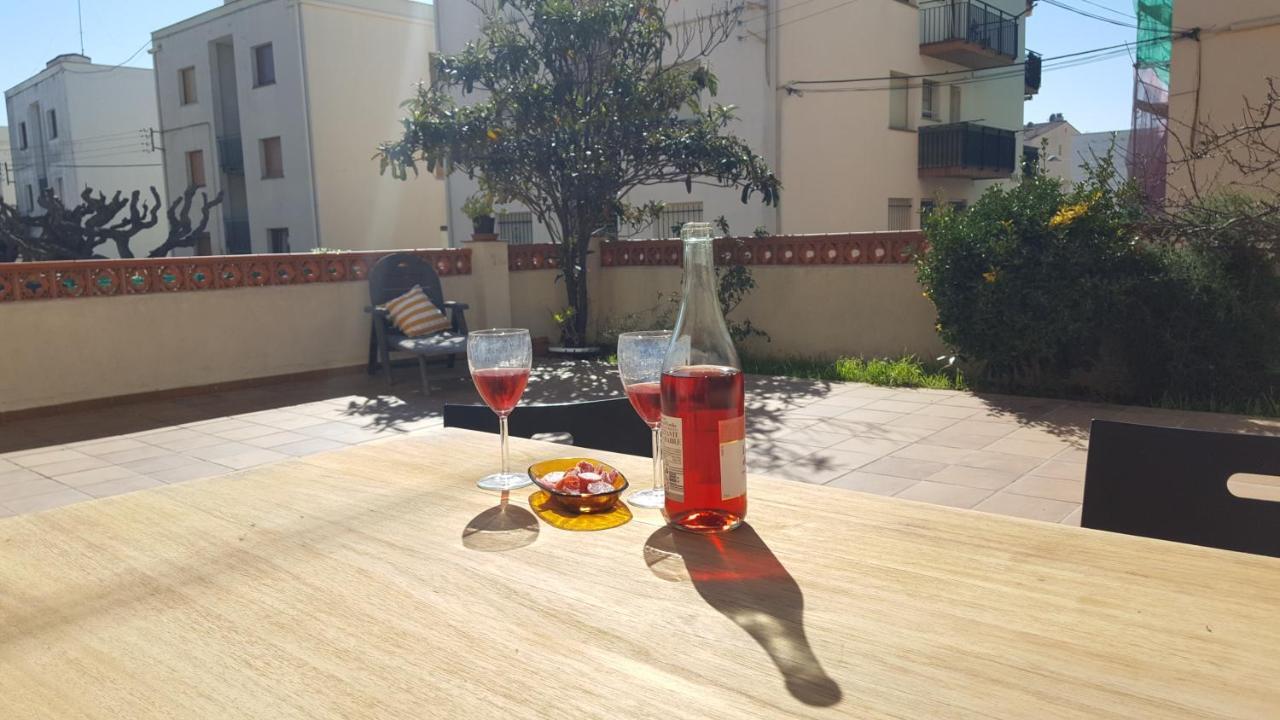 Apartament Amb Dues Grans Terrasses De 50 M2 I 16 M2 A 300 M De La Platja Сан Антони де Калоне Екстериор снимка