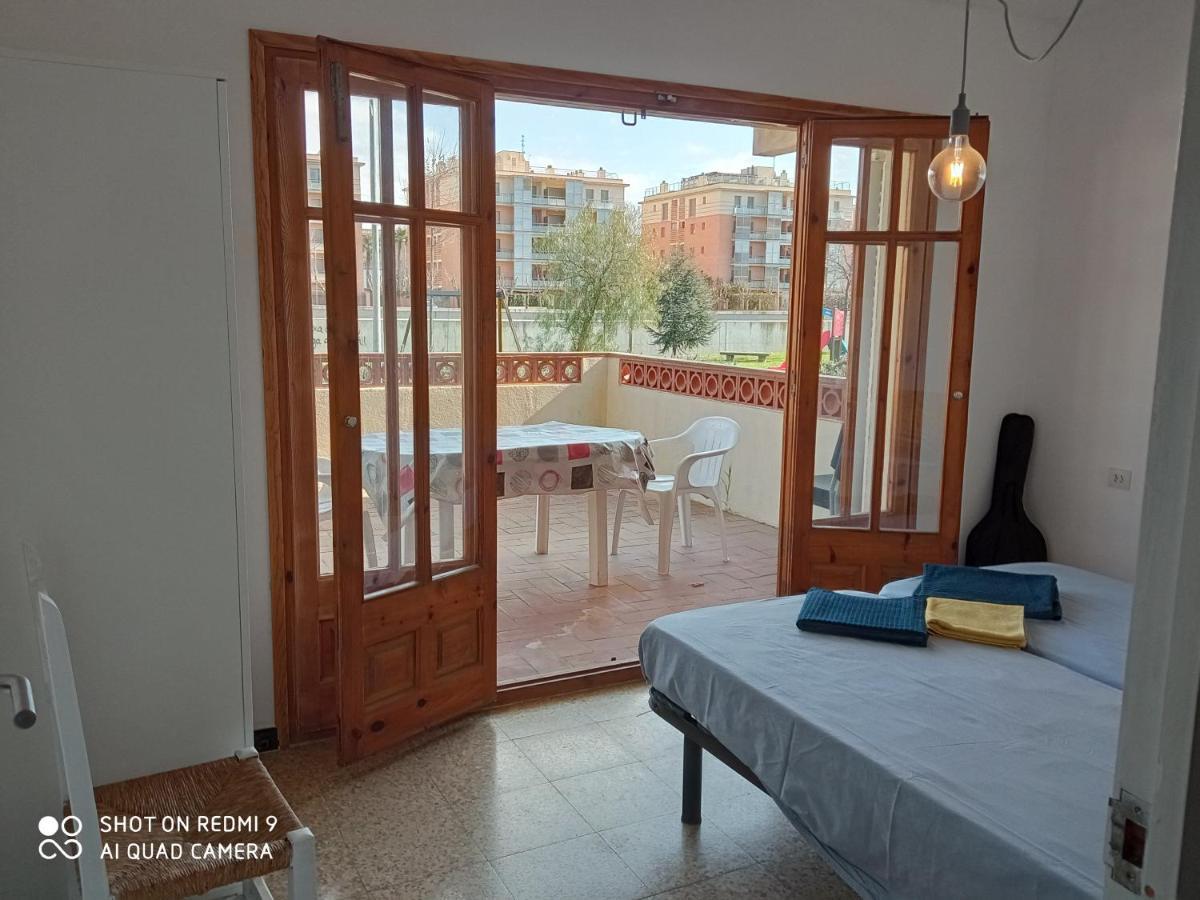 Apartament Amb Dues Grans Terrasses De 50 M2 I 16 M2 A 300 M De La Platja Сан Антони де Калоне Екстериор снимка